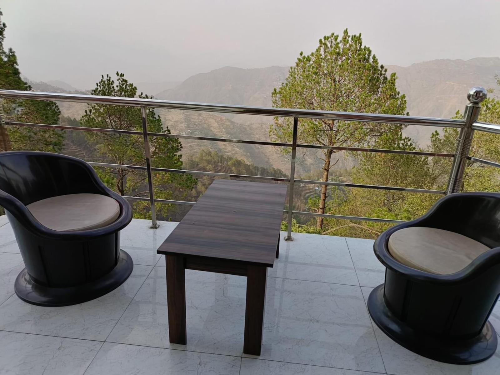 Joshi Holiday Home Stay Lansdowne Esterno foto