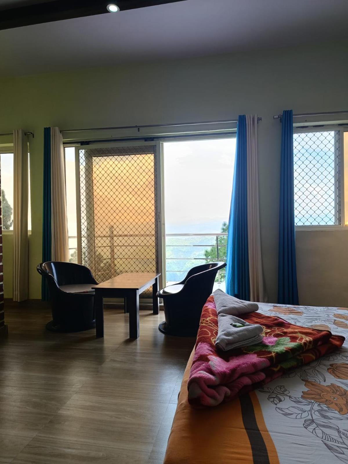 Joshi Holiday Home Stay Lansdowne Esterno foto