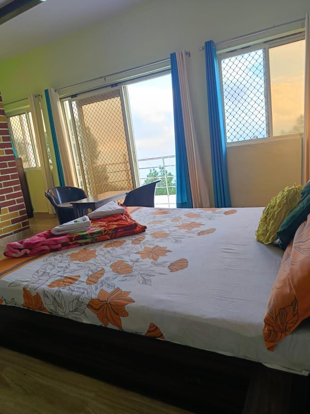 Joshi Holiday Home Stay Lansdowne Esterno foto
